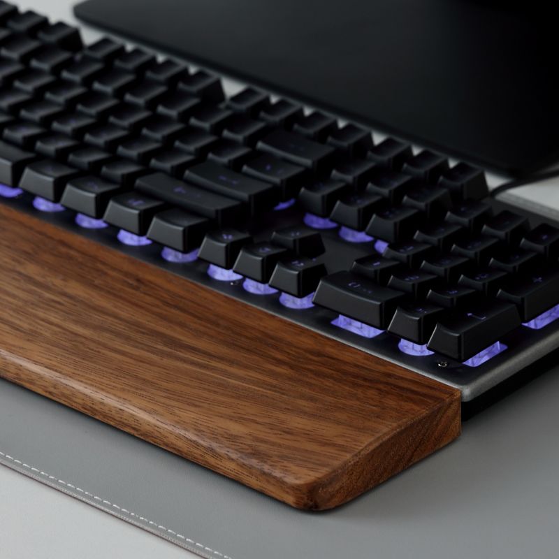 Клавиатура из цельного дерева, – обзор и цена Gaming Accessories On Sale